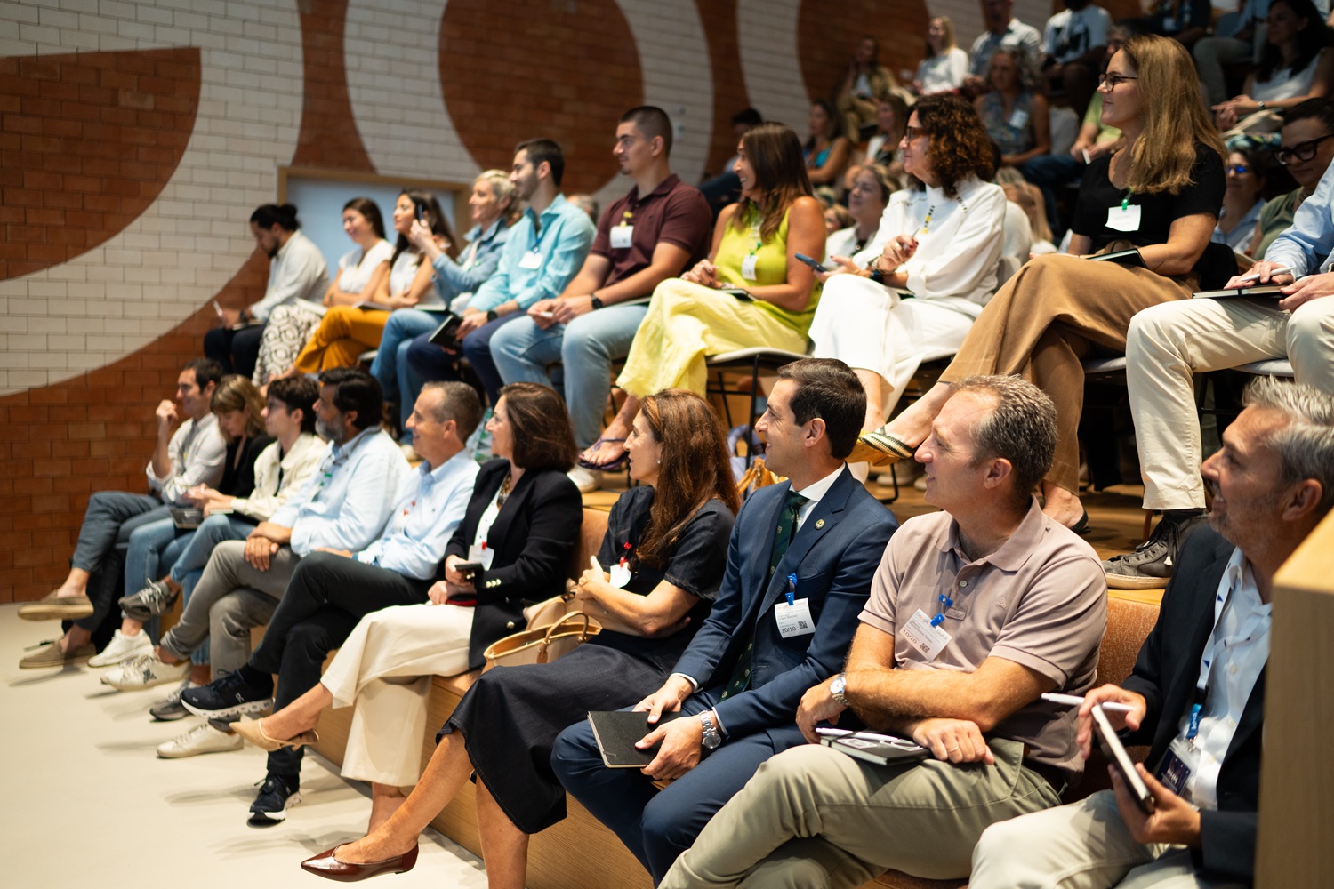 Asistentes a la charla en ciberseguridad icofma
